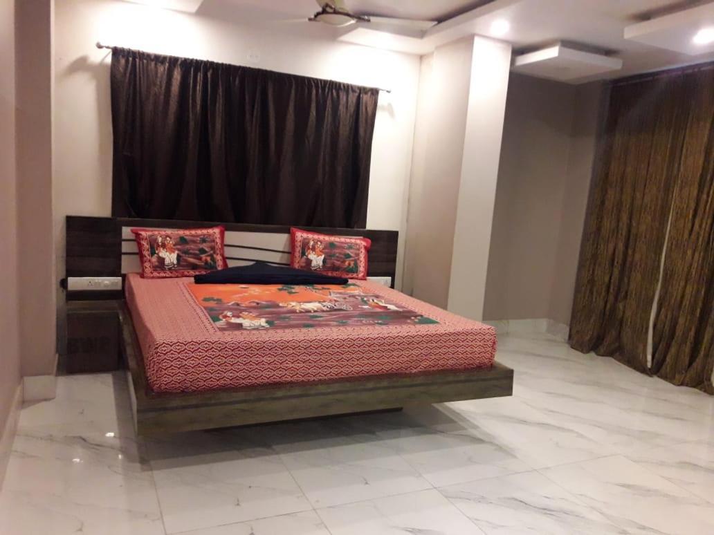 Hotel Soms Empire Puri